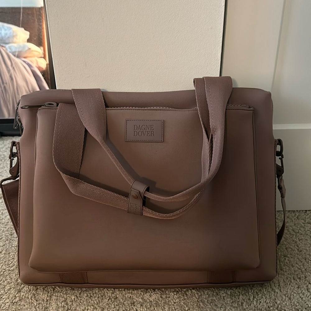Dagne Dover Oslo Slim Laptop Bag in Color Dune